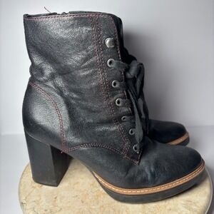 Naturalized Women's 9 Callie‎ Black Tumbled Leather Heeled Booties Chunky Y2K